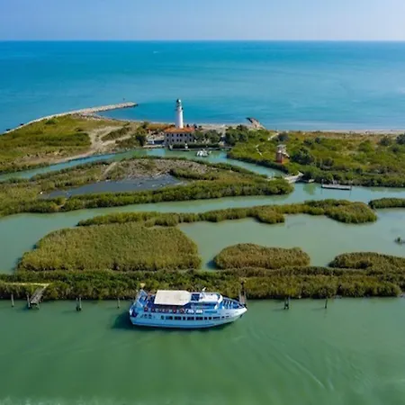 Beautiful With Private Garden And Porch Rosolina Mare